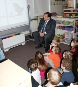 Students and Staff Celebrate Read Across America Week